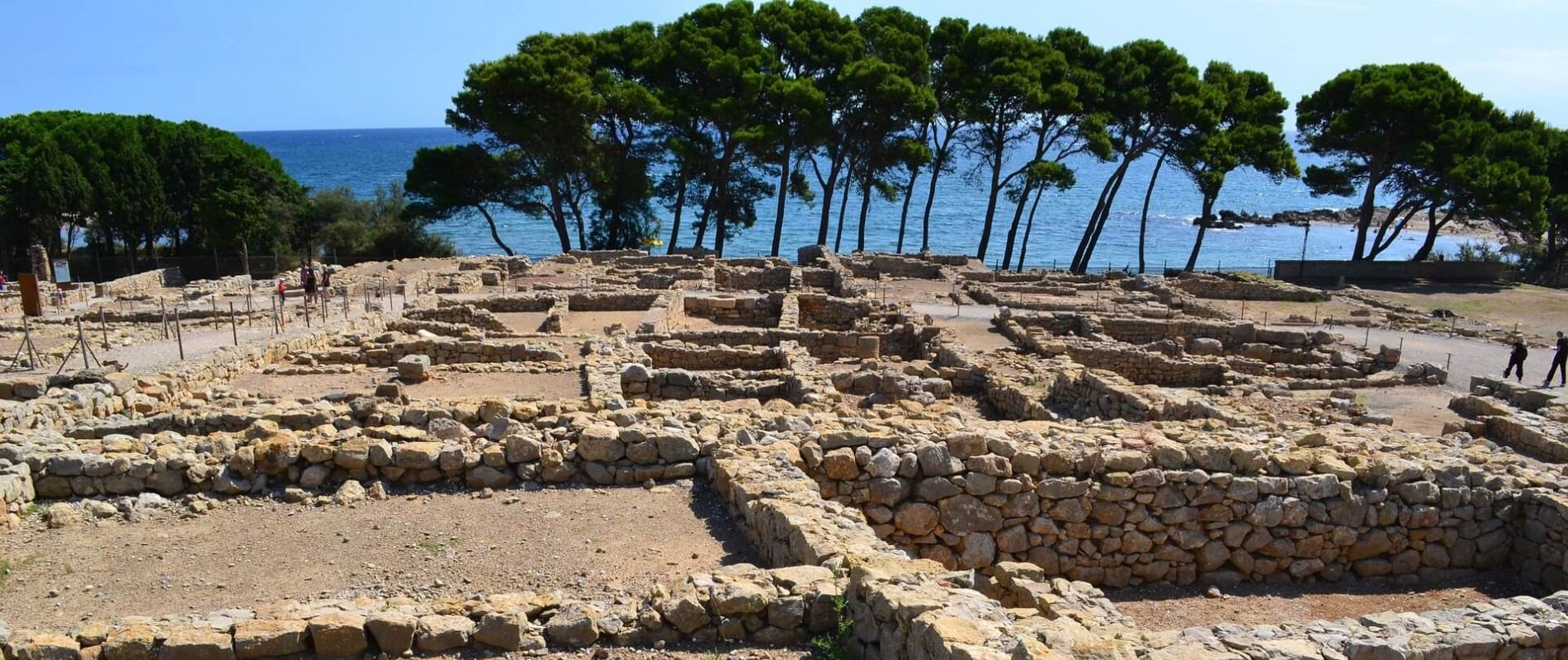 Ruines gréco-romaines à proximité du camping Riu